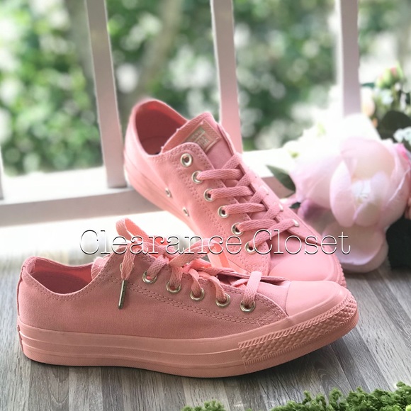 Converse Shoes - NWT Converse Adult Vulc Ctas Pure Peach🍑 W AUTHEN
